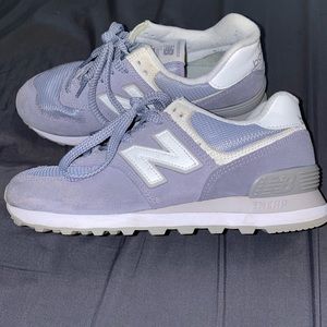great condition purple new balance 574